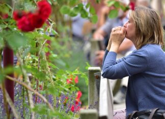 Religijne inspiracje w sztuce minimalistycznej