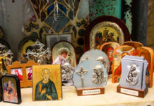 Sklep internetowy z dewocjonaliami – jak połączyć tradycję z nowoczesnością?